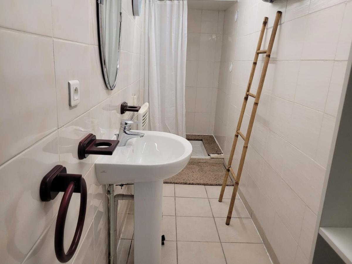 Appartement Les Perrieres ブリーブ・ラ ・ガイヤルド エクステリア 写真